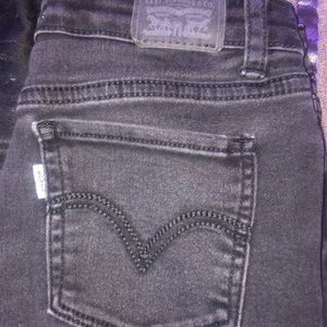 Black Levi’s Jeans